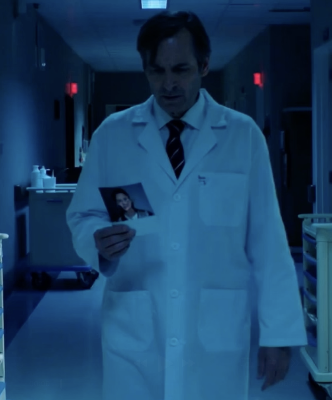 A silent corridor, a closed room, and a secret that broke the doctor’s heart