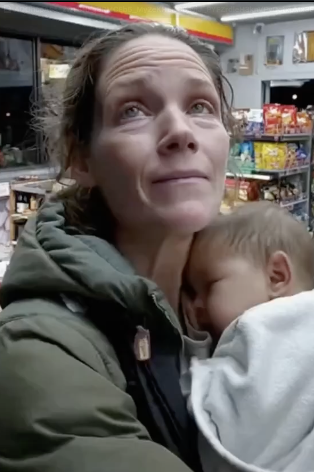 I Gave $4 to a Tired Mom at the Gas Station – A Week Later, I Received an Unexpected Envelope at Work