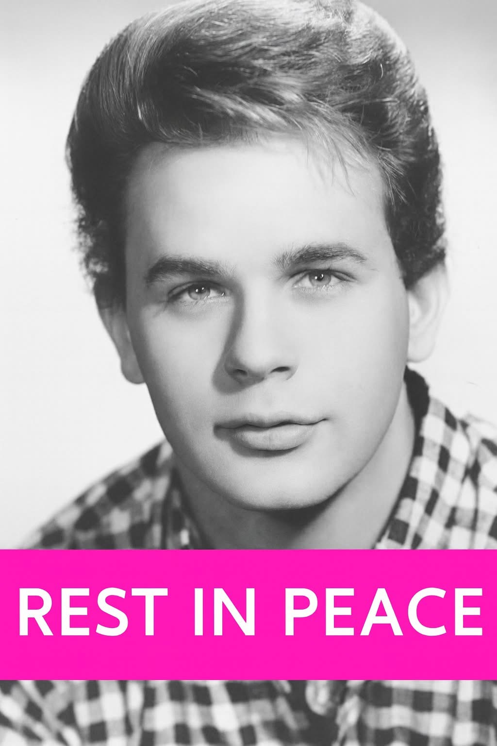 Music Legend & Former Teen Idol Passes at 82