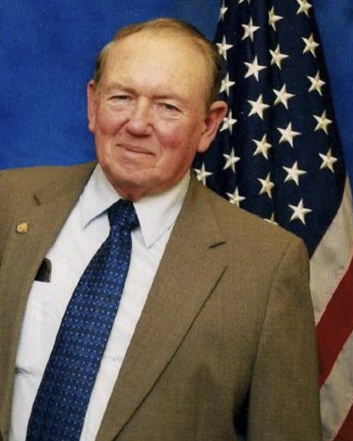 📰 With Heavy Hearts, We Announce the Passing of a Devoted Public Servant —