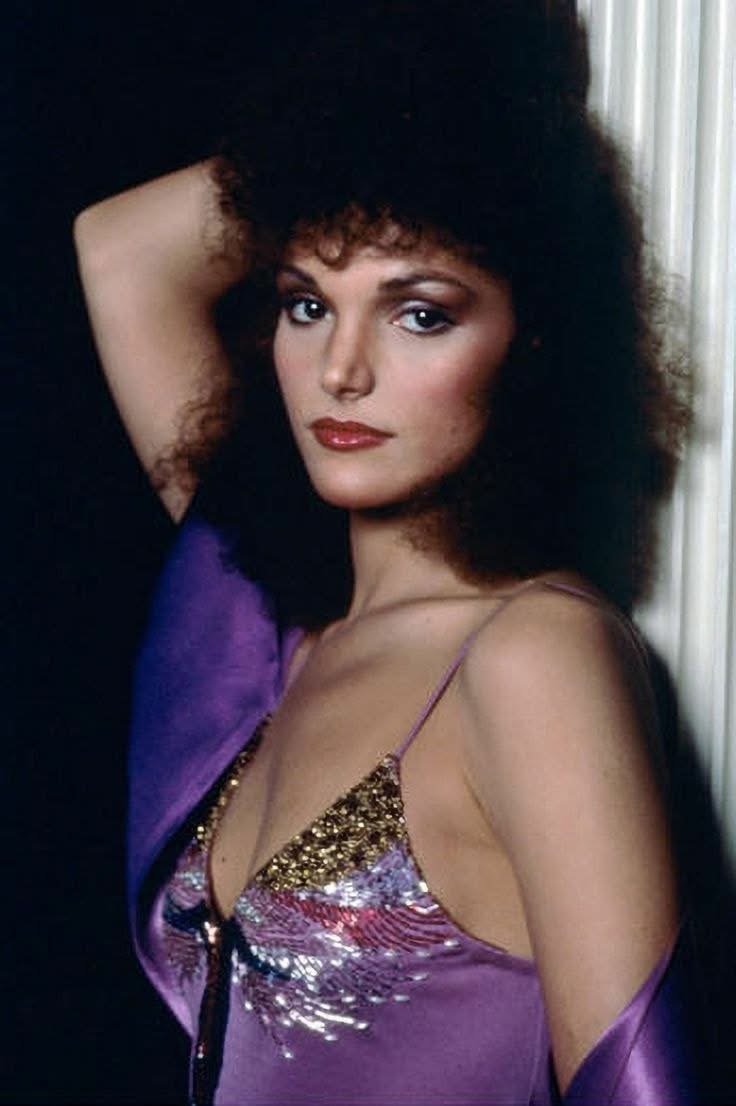 “The Incredible Journey of Mary Elizabeth Mastrantonio: You’ll Be Shocked!”