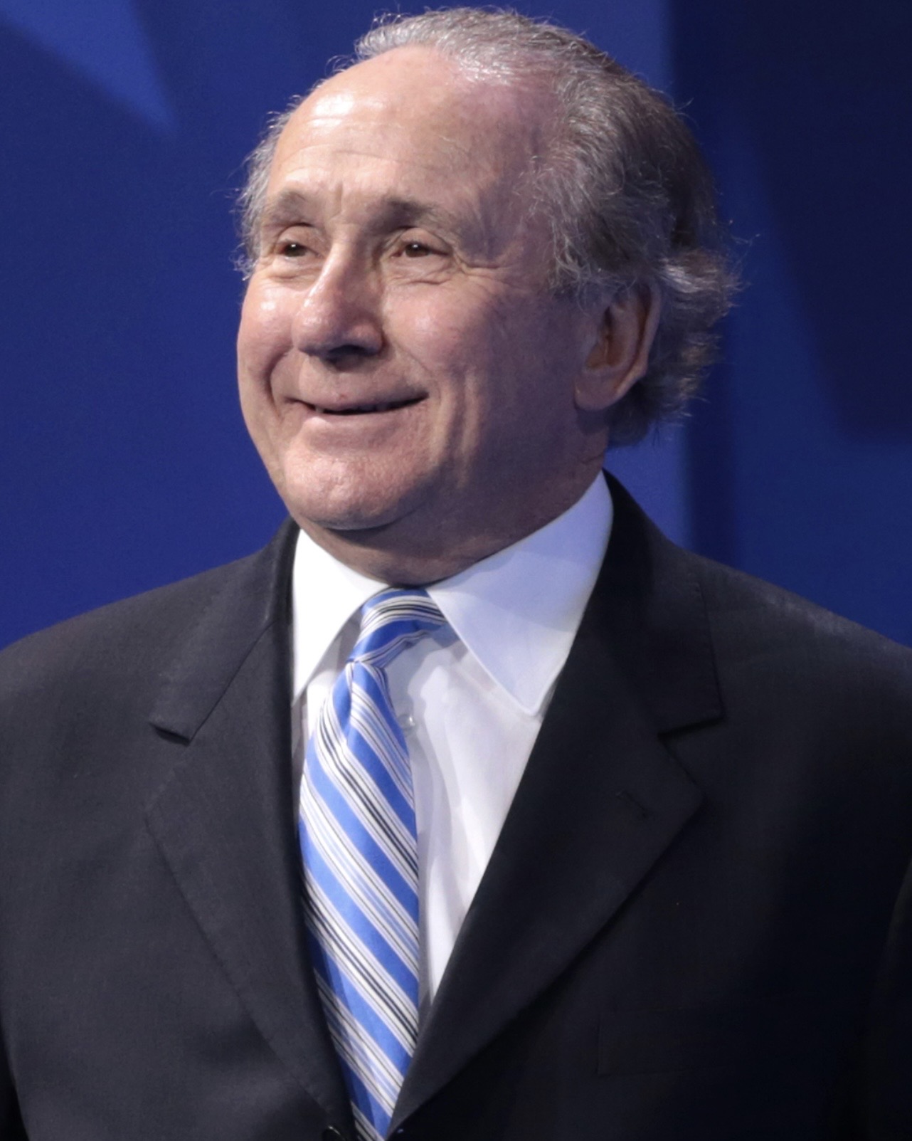 “With Heavy Hearts, We Announce the Passing of a President’s Son — A Name That Shaped an American Legacy”