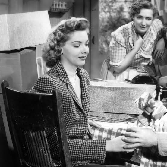 Hollywood Loses a Star of the Silver Screen