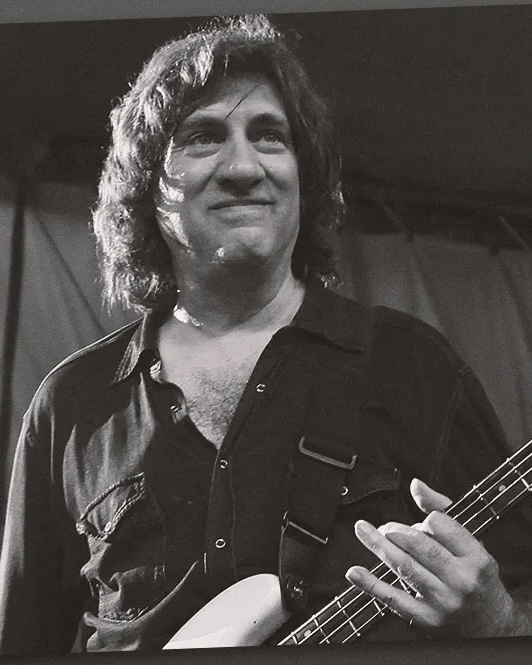 In Memoriam: One Year Ago Today, a Music Legend Passed Away — and the Cause of His Death Still Saddens Us