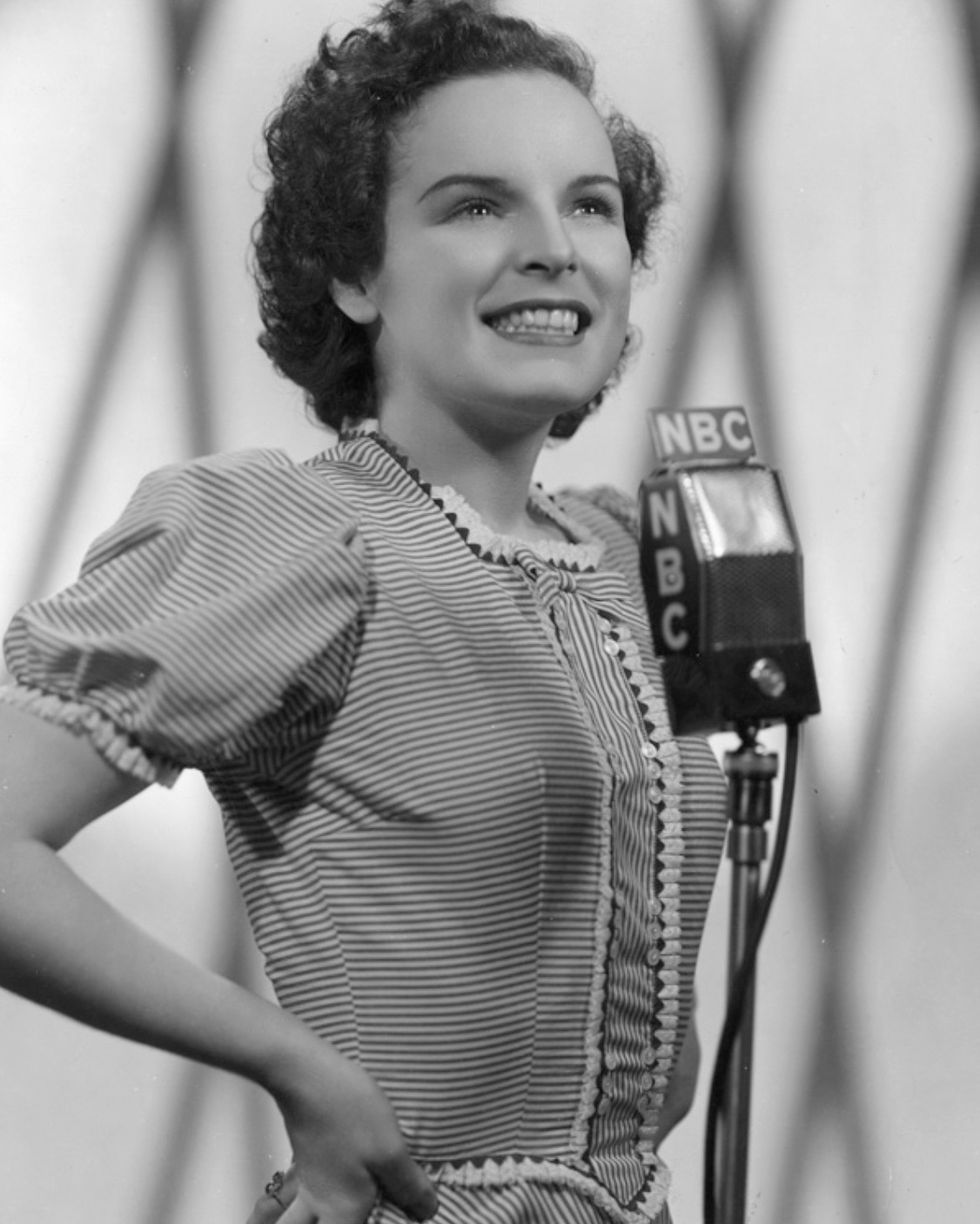 A Beloved Hollywood Star Passed Away Today 2 Years Ago — The World Was Shattered!”