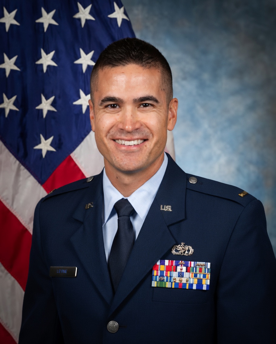 “Devastating and Heartbreaking: U.S. Air Force Captain Seth R. Koval, a Dedicated Officer and Patriot, Lost His Life in a Tragic KC‑135 Crash Over Iraq