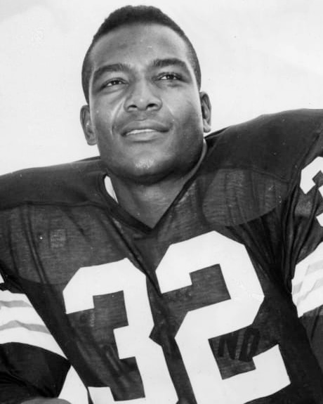 We Lost an NFL Legend… And Every Time We Remember, the Pain Hits Like Day One