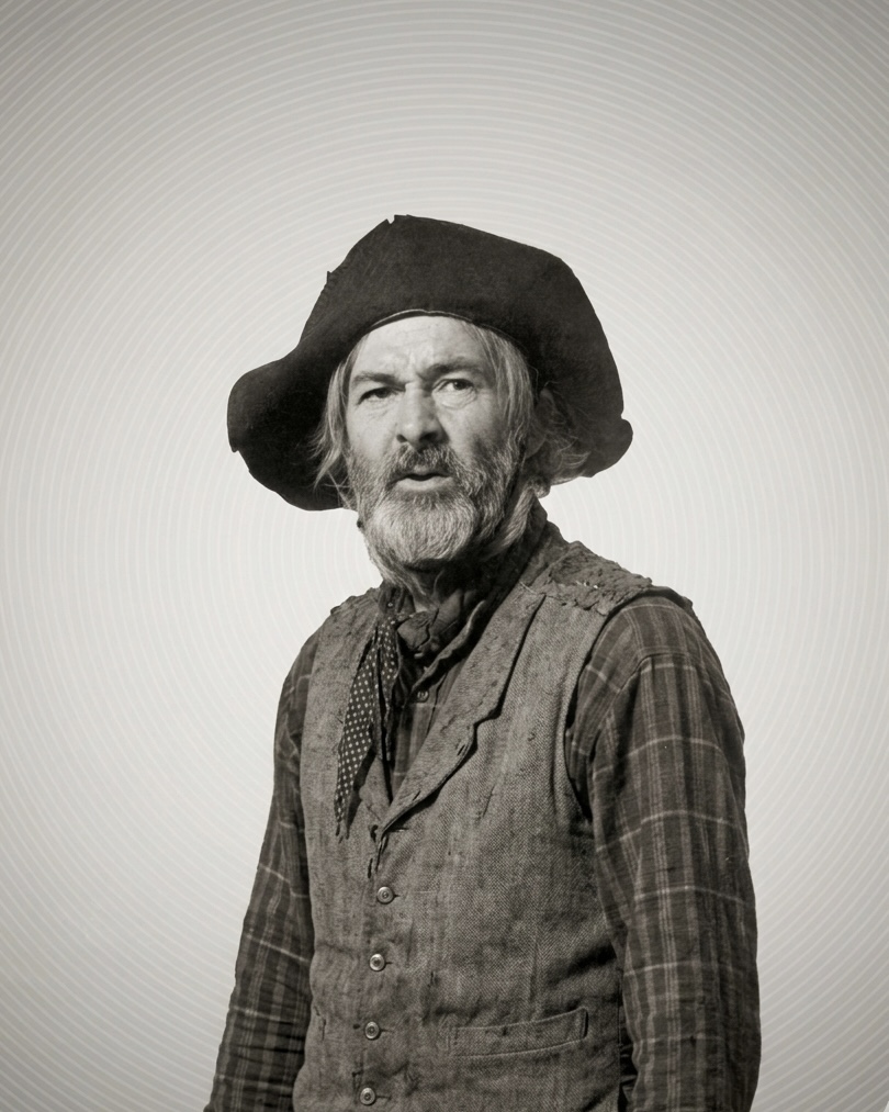 The Hidden Truth Behind Hollywood’s Most Beloved Western Sidekick