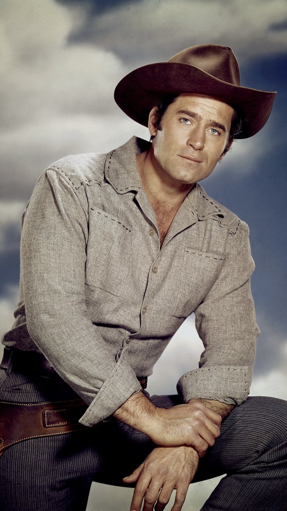 The Giant Who Walked Away from Fame — A Hidden Hollywood Story That Still Surprises Fans