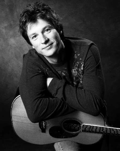 With Heavy Hearts, We Announce the Passing of a Country Music Legend