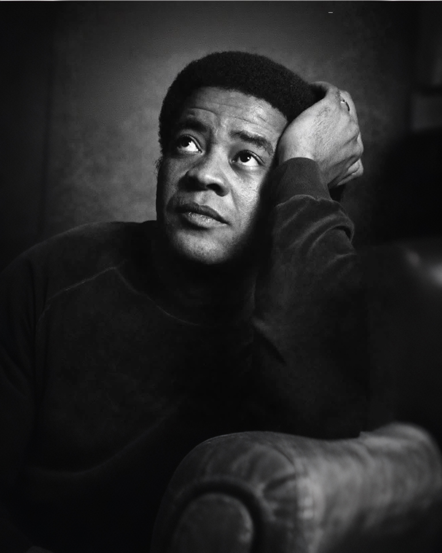 The Legend Who Sang Pain, Love, and Hope – A Timeless Legacy