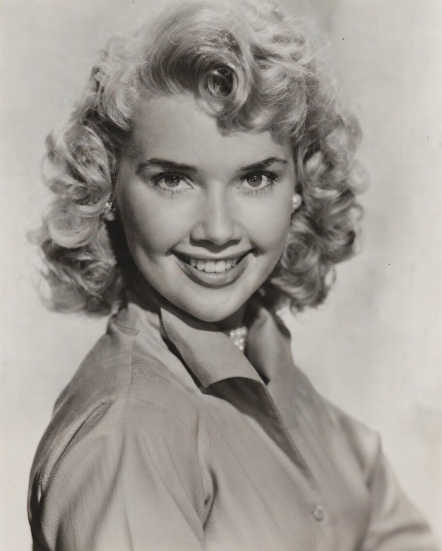 Elvis Presley Co-Star Passed Away At 90