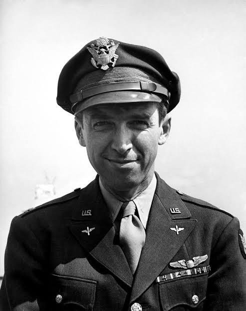 DO YOU KNOW THE SECRET LIFE OF A HOLLYWOOD LEGEND THAT STILL TOUCHES HEARTS TODAY?