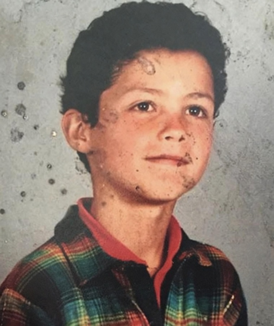 This Is the Most Famous Man in the World – From a Small Island to Global Legend