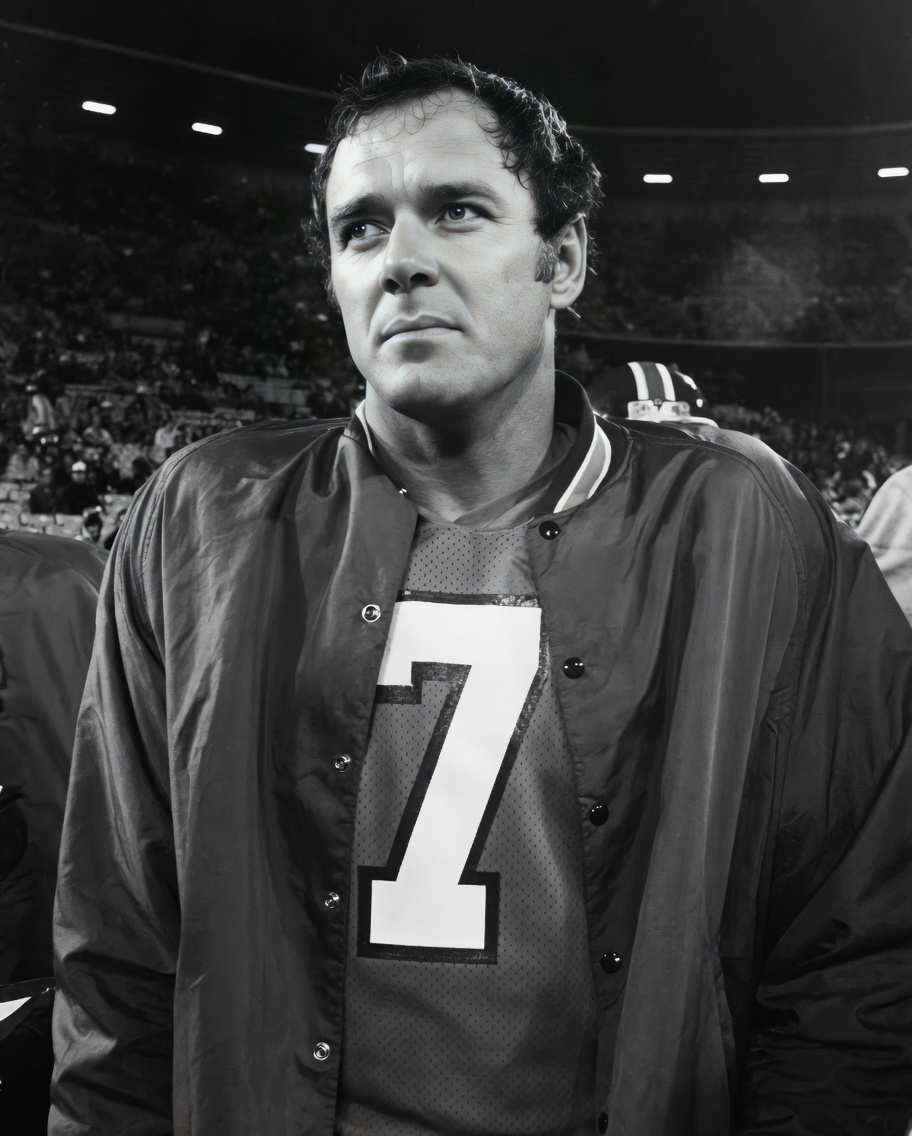 One of the Most Respected Quarterbacks in NFL History Has Died”