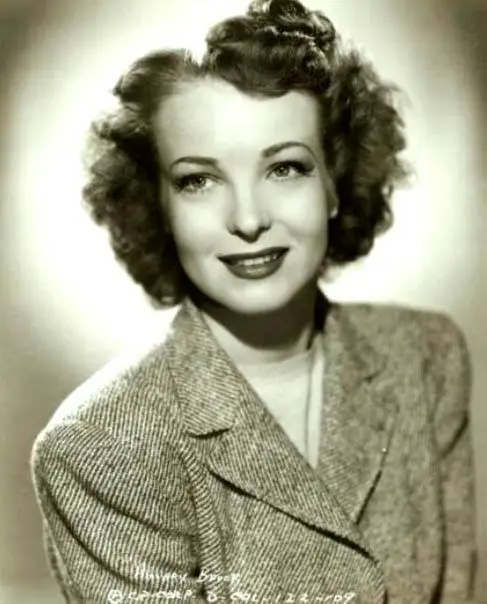 HOLLYWOOD STILL REMEMBERS HER…