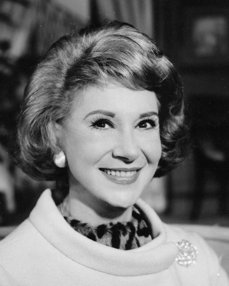 The Woman Who Ruled America’s Living Rooms — And Left Behind a Legacy That Still Shines