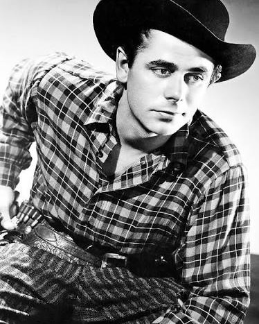 The Untold Story Behind a Hollywood Legend’s Rise to Fame