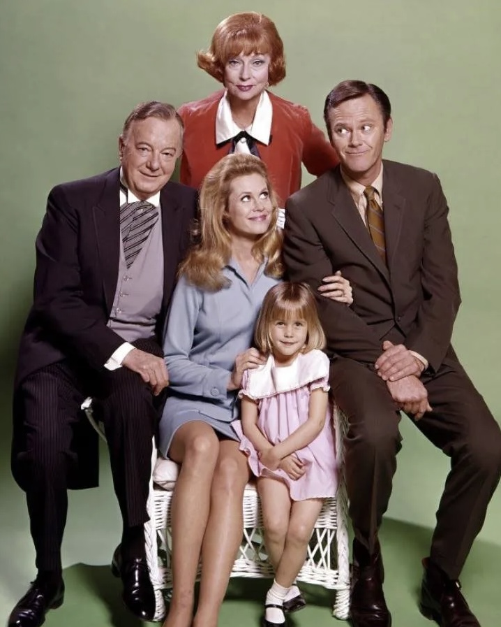 A Beloved TV Legend From The 60s… Where Are The Stars Now?”