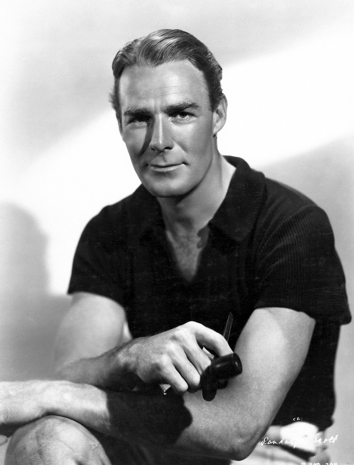 America Adored Him, Hollywood Honored Him… But Few Know The Full Story Of His Life