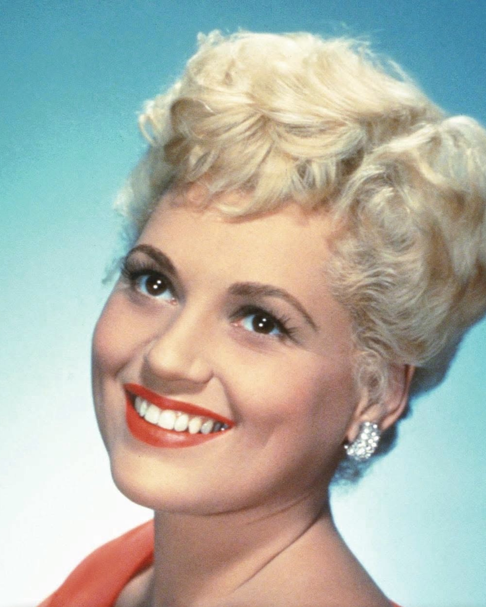 Hollywood Still Canโt Forget the Woman Who Changed Comedy Forever