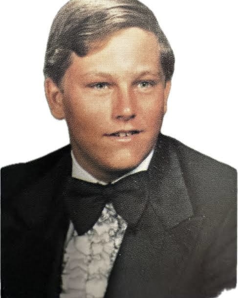 YOU’VE SEEN HIM A HUNDRED TIMES… BUT CAN YOU REMEMBER HIS NAME?